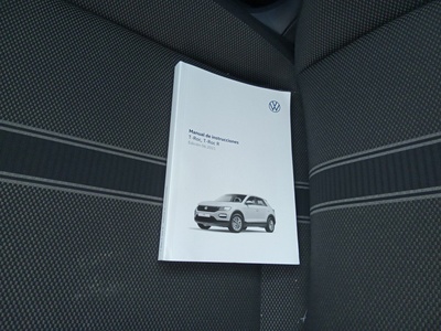 Volkswagen T-Roc Advance 2.0 TDI 110 kW (150 CV) 15 Volkswagen T-Roc Advance 2.0 TDI 110 kW (150 CV) 15