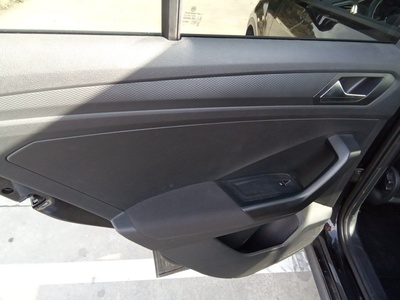 Volkswagen T-Roc Advance 2.0 TDI 110 kW (150 CV) 10 Volkswagen T-Roc Advance 2.0 TDI 110 kW (150 CV) 10