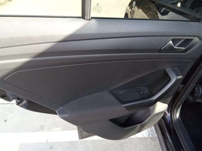 Volkswagen T-Roc Advance 2.0 TDI 110 kW (150 CV) Vehículo usado en Madrid Volkswagen T-Roc Advance 2.0 TDI 110 kW (150 CV) Vehículo usado en Madrid