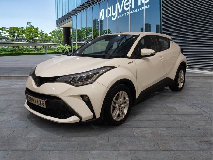 Toyota C-HR 1.8 125H Active 90 kW (122 CV) Vehículo usado en Madrid Toyota C-HR 1.8 125H Active 90 kW (122 CV) Vehículo usado en Madrid