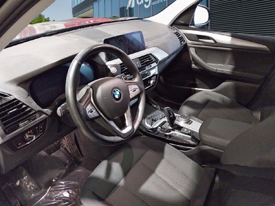 BMW X3 xDrive30e 215 kW (292 CV) 14 BMW X3 xDrive30e 215 kW (292 CV) 14