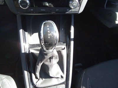 Skoda Kamiq 1.0 TSI Ambition DSG 81 kW (110 CV) 13 Skoda Kamiq 1.0 TSI Ambition DSG 81 kW (110 CV) 13