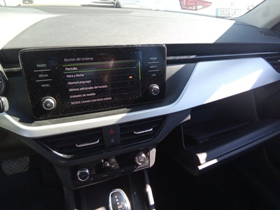 Skoda Kamiq 1.0 TSI Ambition DSG 81 kW (110 CV) 12 Skoda Kamiq 1.0 TSI Ambition DSG 81 kW (110 CV) 12