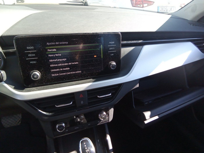 Skoda Kamiq 1.0 TSI Ambition DSG 81 kW (110 CV) Vehículo usado en Madrid Skoda Kamiq 1.0 TSI Ambition DSG 81 kW (110 CV) Vehículo usado en Madrid