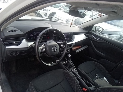 Skoda Kamiq 1.0 TSI Ambition DSG 81 kW (110 CV) 7 Skoda Kamiq 1.0 TSI Ambition DSG 81 kW (110 CV) 7