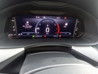 Skoda Kamiq 1.0 TSI Ambition DSG 81 kW (110 CV) 8 Skoda Kamiq 1.0 TSI Ambition DSG 81 kW (110 CV) 8