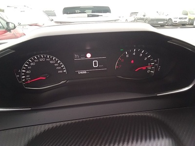 Peugeot 2008 BlueHDi 110 S&S Active Pack 81 kW (110 CV) 12 Peugeot 2008 BlueHDi 110 S&S Active Pack 81 kW (110 CV) 12