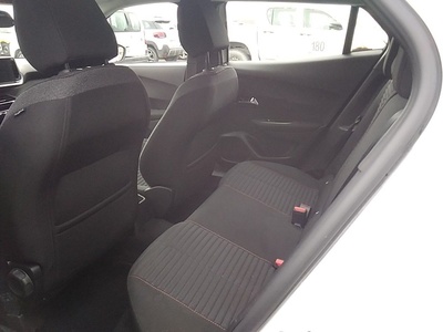 Peugeot 2008 BlueHDi 110 S&S Active Pack 81 kW (110 CV) 9 Peugeot 2008 BlueHDi 110 S&S Active Pack 81 kW (110 CV) 9