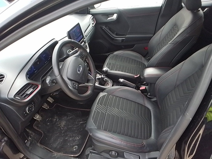 Ford Puma 1.0 EcoBoost MHEV ST-Line X 92 kW (125 CV) Vehículo usado en Madrid Ford Puma 1.0 EcoBoost MHEV ST-Line X 92 kW (125 CV) Vehículo usado en Madrid