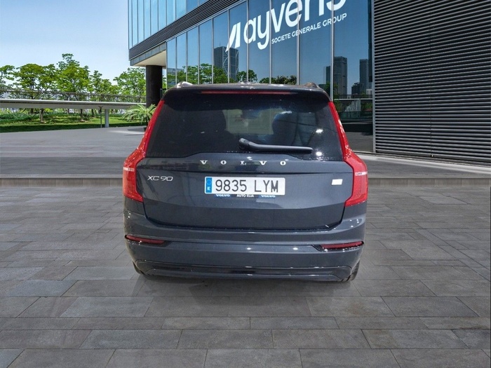 Volvo XC90 T8 Plus Dark Recharge AWD Auto 335 kW (455 CV) Vehículo usado en Madrid Volvo XC90 T8 Plus Dark Recharge AWD Auto 335 kW (455 CV) Vehículo usado en Madrid