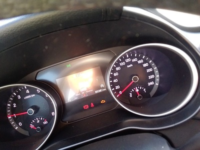 Kia Ceed 1.0 T-GDI Drive 74 kW (100 CV) 13 Kia Ceed 1.0 T-GDI Drive 74 kW (100 CV) 13