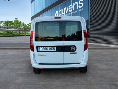 Fiat Dobló Cargo Combi 1.6 Multijet N1 SX 77 kW (105 CV) 5 Fiat Dobló Cargo Combi 1.6 Multijet N1 SX 77 kW (105 CV) 5