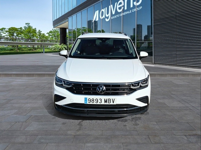 Volkswagen Tiguan Life 1.4 TSI eHybrid 180 kW (245 CV) DSG Vehículo usado en Madrid Volkswagen Tiguan Life 1.4 TSI eHybrid 180 kW (245 CV) DSG Vehículo usado en Madrid