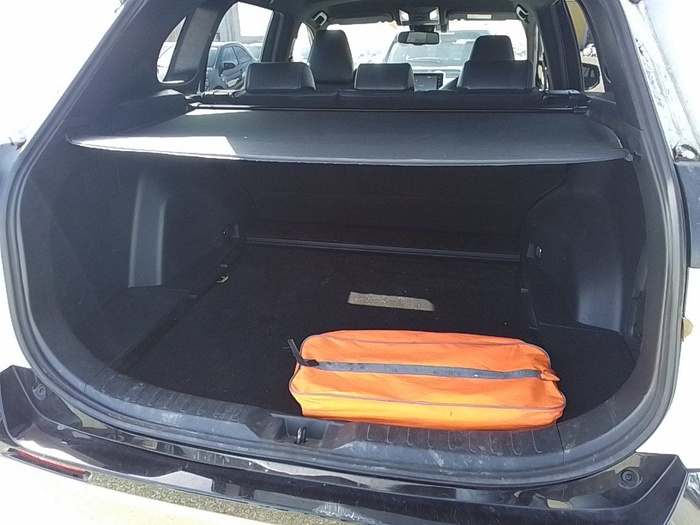 Toyota Rav4 2.5l hybrid Style 160 kW (218 CV) Vehículo usado en Madrid Toyota Rav4 2.5l hybrid Style 160 kW (218 CV) Vehículo usado en Madrid