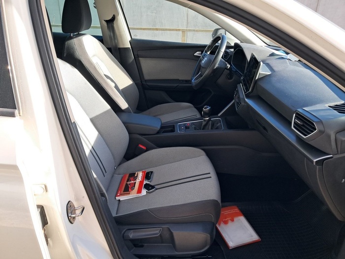 SEAT León 2.0 TDI S&S Style Go 85 kW (115 CV) Vehículo usado en Madrid SEAT León 2.0 TDI S&S Style Go 85 kW (115 CV) Vehículo usado en Madrid