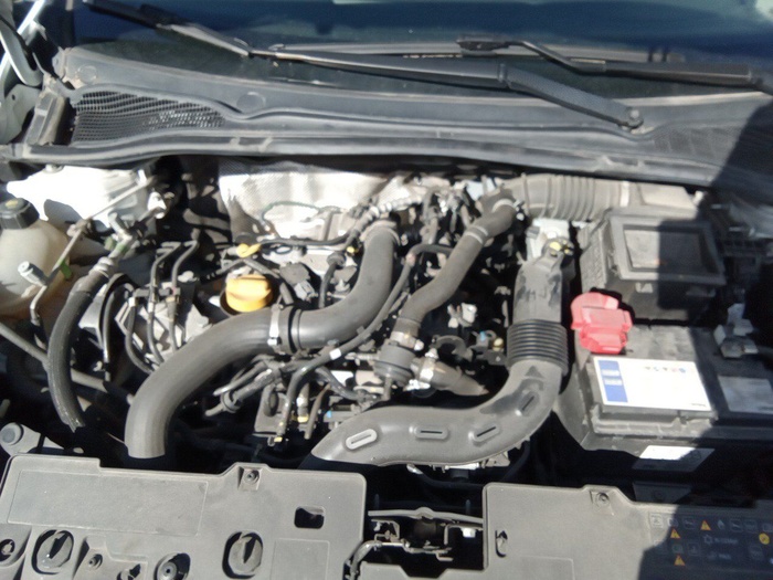 Renault Clio Business TCe 55 kW (75 CV) Vehículo usado en Madrid Renault Clio Business TCe 55 kW (75 CV) Vehículo usado en Madrid