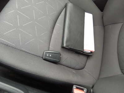 Toyota Rav4 2.5l hybrid Advance 160 kW (218 CV) 10 Toyota Rav4 2.5l hybrid Advance 160 kW (218 CV) 10