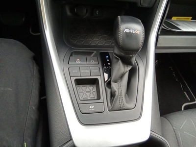 Toyota Rav4 2.5l hybrid Advance 160 kW (218 CV) 13 Toyota Rav4 2.5l hybrid Advance 160 kW (218 CV) 13