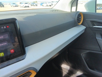 SEAT Arona 1.0 TSI Style 81 kW (110 CV) 10 SEAT Arona 1.0 TSI Style 81 kW (110 CV) 10