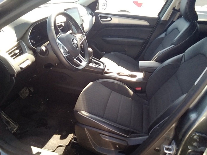 Renault Arkana Techno E-Tech full hybrid 145 EDC 107 kW (145 CV) Vehículo usado en Madrid Renault Arkana Techno E-Tech full hybrid 145 EDC 107 kW (145 CV) Vehículo usado en Madrid