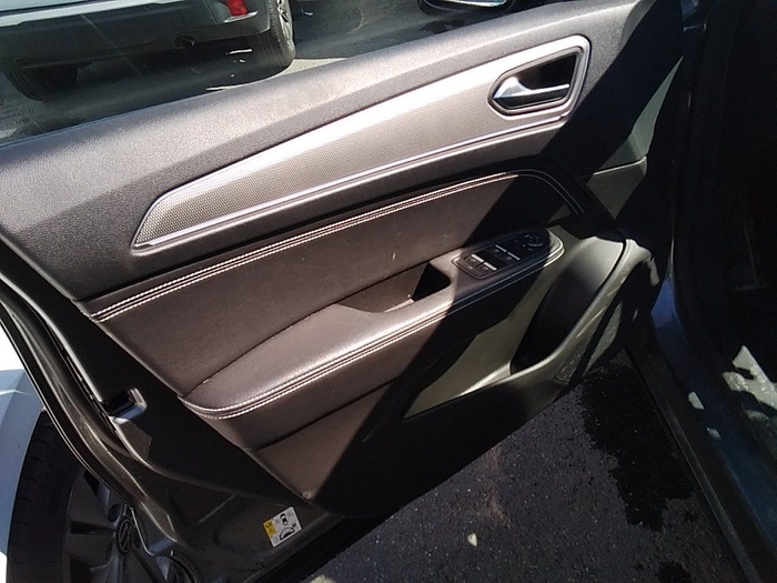 Renault Arkana Techno E-Tech full hybrid 145 EDC 107 kW (145 CV) Vehículo usado en Madrid Renault Arkana Techno E-Tech full hybrid 145 EDC 107 kW (145 CV) Vehículo usado en Madrid