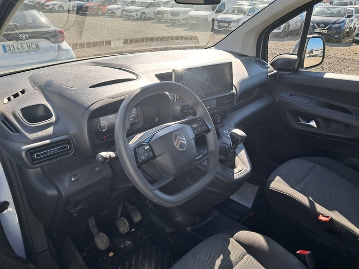 Citroen Berlingo Combi BlueHDi 100 S&S Talla M You 75 kW (102 CV) Vehículo usado en Madrid Citroen Berlingo Combi BlueHDi 100 S&S Talla M You 75 kW (102 CV) Vehículo usado en Madrid