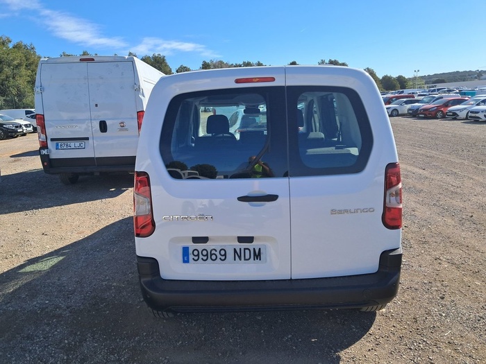 Citroen Berlingo Combi BlueHDi 100 S&S Talla M You 75 kW (102 CV) Vehículo usado en Madrid Citroen Berlingo Combi BlueHDi 100 S&S Talla M You 75 kW (102 CV) Vehículo usado en Madrid