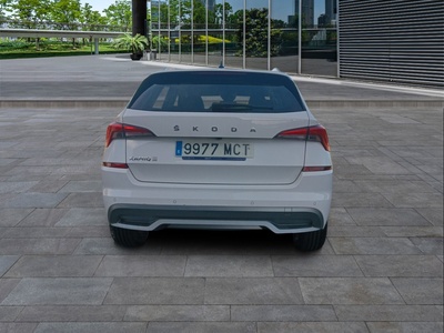 Skoda Kamiq 1.0 TSI Ambition DSG 81 kW (110 CV) 5 Skoda Kamiq 1.0 TSI Ambition DSG 81 kW (110 CV) 5