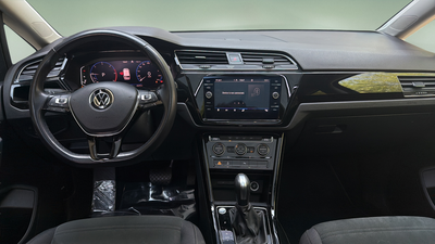 Volkswagen Touran Sport 2.0 TDI 110 kW (150 CV) DSG 19 Volkswagen Touran Sport 2.0 TDI 110 kW (150 CV) DSG 19