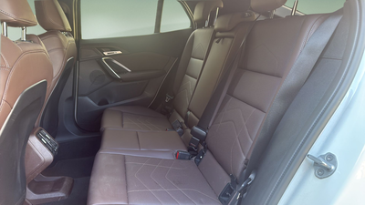 BMW X2 sDrive18d 110 kW (150 CV) 12 BMW X2 sDrive18d 110 kW (150 CV) 12