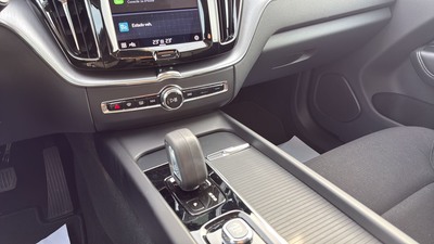 Volvo XC60 T6 Recharge Inscription Expression AWD Auto 250 kW (340 CV) 26 Volvo XC60 T6 Recharge Inscription Expression AWD Auto 250 kW (340 CV) 26