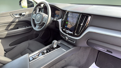 Volvo XC60 T6 Recharge Inscription Expression AWD Auto 250 kW (340 CV) 16 Volvo XC60 T6 Recharge Inscription Expression AWD Auto 250 kW (340 CV) 16