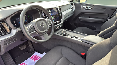 Volvo XC60 T6 Recharge Inscription Expression AWD Auto 250 kW (340 CV) 28 Volvo XC60 T6 Recharge Inscription Expression AWD Auto 250 kW (340 CV) 28