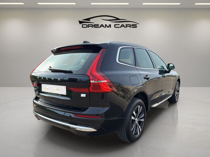 Volvo XC60 T6 Recharge Inscription Expression AWD Auto 250 kW (340 CV) Vehículo usado en Madrid Volvo XC60 T6 Recharge Inscription Expression AWD Auto 250 kW (340 CV) Vehículo usado en Madrid