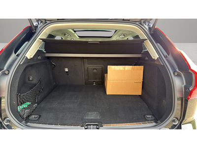 Volvo XC60 T6 Recharge Inscription Expression AWD Auto 250 kW (340 CV) 20 Volvo XC60 T6 Recharge Inscription Expression AWD Auto 250 kW (340 CV) 20