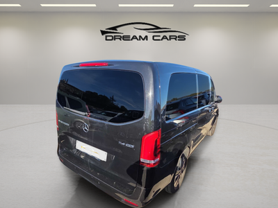 Mercedes-Benz Vito Combi 114 CDI Tourer Select Larga AT 100 kW (136 CV) 2 Mercedes-Benz Vito Combi 114 CDI Tourer Select Larga AT 100 kW (136 CV) 2