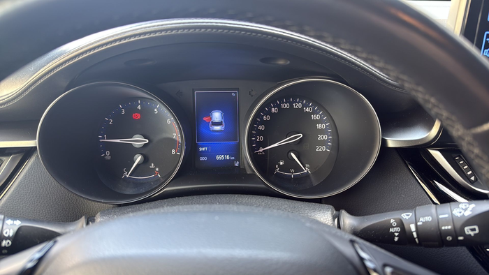 Toyota C-HR 1.2 85 kW (116 CV) Vehículo usado en Madrid Toyota C-HR 1.2 85 kW (116 CV) Vehículo usado en Madrid