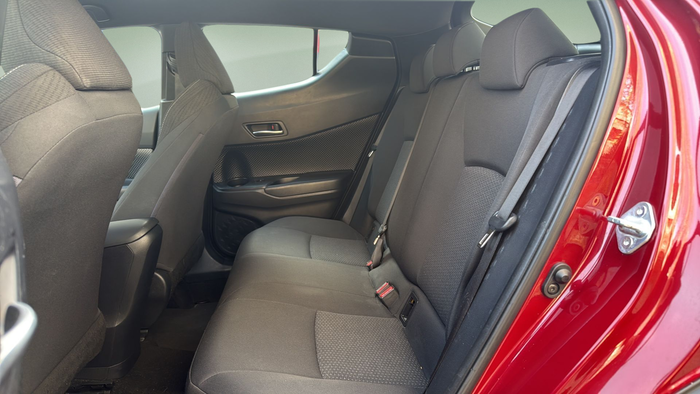 Toyota C-HR 1.2 85 kW (116 CV) Vehículo usado en Madrid Toyota C-HR 1.2 85 kW (116 CV) Vehículo usado en Madrid