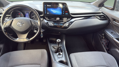 Toyota C-HR 1.2 85 kW (116 CV) 5 Toyota C-HR 1.2 85 kW (116 CV) 5