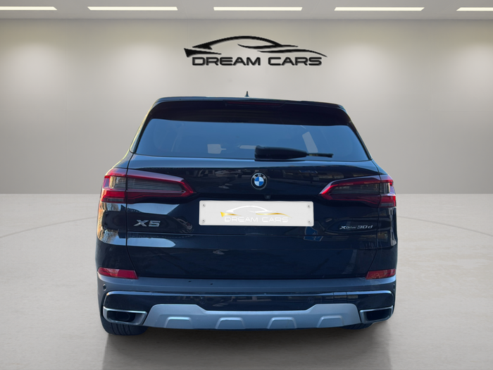 BMW X5 xDrive30d 195 kW (265 CV) Vehículo usado en Madrid BMW X5 xDrive30d 195 kW (265 CV) Vehículo usado en Madrid