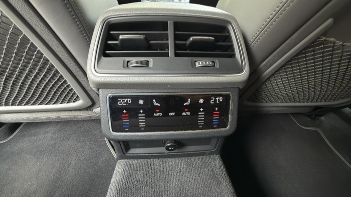 Audi A7 Sportback Competition 55 TFSIe quattro 270 kW (367 CV) S tronic Vehículo usado en Madrid Audi A7 Sportback Competition 55 TFSIe quattro 270 kW (367 CV) S tronic Vehículo usado en Madrid