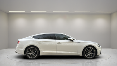 Audi S5 Sportback 3.0 TFSI quattro 260 kW (354 CV) tiptronic 6 Audi S5 Sportback 3.0 TFSI quattro 260 kW (354 CV) tiptronic 6