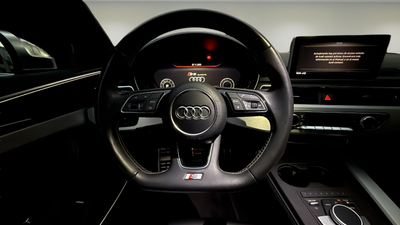 Audi S5 Sportback 3.0 TFSI quattro 260 kW (354 CV) tiptronic 10 Audi S5 Sportback 3.0 TFSI quattro 260 kW (354 CV) tiptronic 10