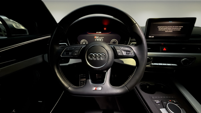 Audi S5 Sportback 3.0 TFSI quattro 260 kW (354 CV) tiptronic Vehículo usado en Madrid Audi S5 Sportback 3.0 TFSI quattro 260 kW (354 CV) tiptronic Vehículo usado en Madrid