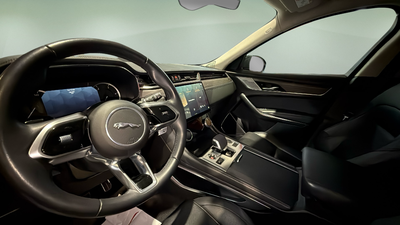Jaguar F-PACE 2.0D l4 MHEV SE AWD Auto 150 kW (204 CV) 17 Jaguar F-PACE 2.0D l4 MHEV SE AWD Auto 150 kW (204 CV) 17