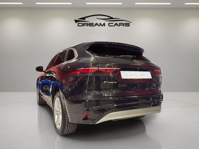 Jaguar F-PACE 2.0D l4 MHEV SE AWD Auto 150 kW (204 CV) 5 Jaguar F-PACE 2.0D l4 MHEV SE AWD Auto 150 kW (204 CV) 5