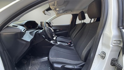 Peugeot 208 BlueHDi 100 Active 75 kW (100 CV) 18 Peugeot 208 BlueHDi 100 Active 75 kW (100 CV) 18