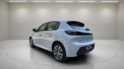 Peugeot 208 BlueHDi 100 Active 75 kW (100 CV) 4 Peugeot 208 BlueHDi 100 Active 75 kW (100 CV) 4