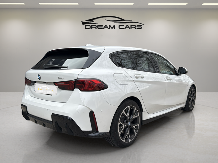 BMW Serie 1 120i 125 kW (170 CV) Vehículo usado en Madrid BMW Serie 1 120i 125 kW (170 CV) Vehículo usado en Madrid