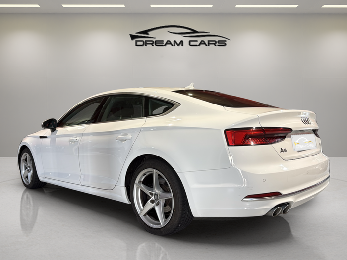 Audi A5 Sportback Sport 2.0 TDI 140 kW (190 CV) S tronic Vehículo usado en Madrid Audi A5 Sportback Sport 2.0 TDI 140 kW (190 CV) S tronic Vehículo usado en Madrid